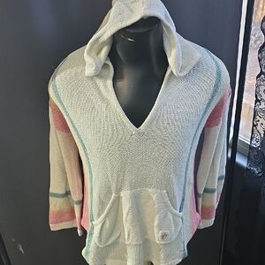 Buc-ees Beach Sweater Small